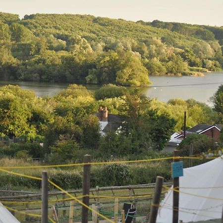 Walnut Tree Glamping Hotel Sturry Exterior photo