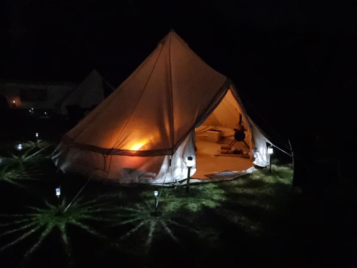 Walnut Tree Glamping Hotel Sturry Exterior photo